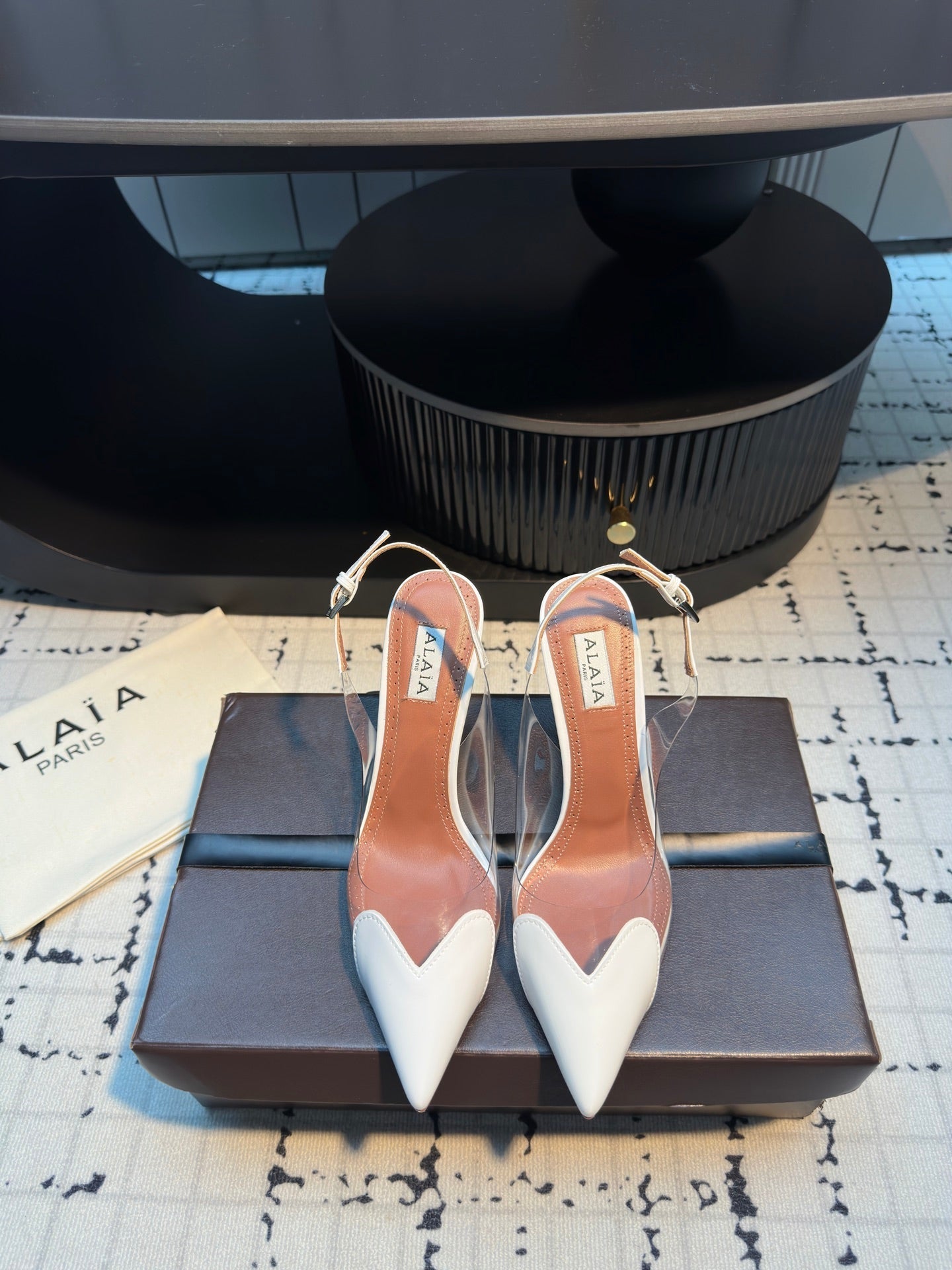 ALAIA HIGH SLINGBACK 25S 90 MM IN WHITE CALFSKIN