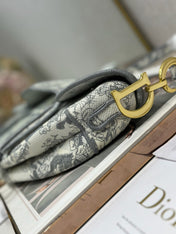 DIOR 26S SADDLE BAG 25 IN GREY AND WHITE JACQUARD