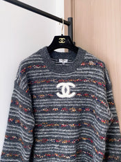 CHANEL 25S LONG-SLEEVE SWEATER 535