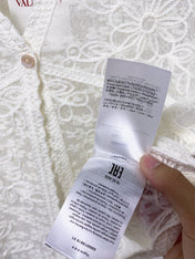 VALENTINO 26S SLEEVELESS V-NECK FLORAL LACE TOP 461