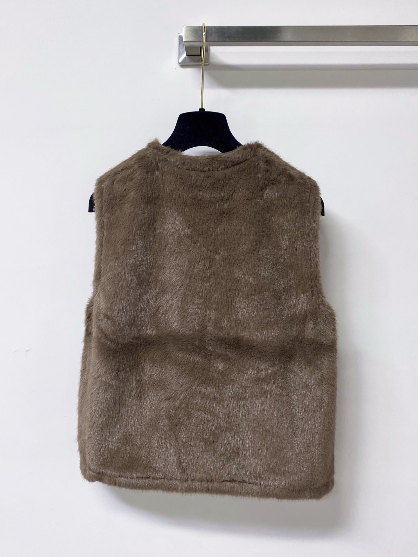 MIUMIU 26S FUR VEST 1485