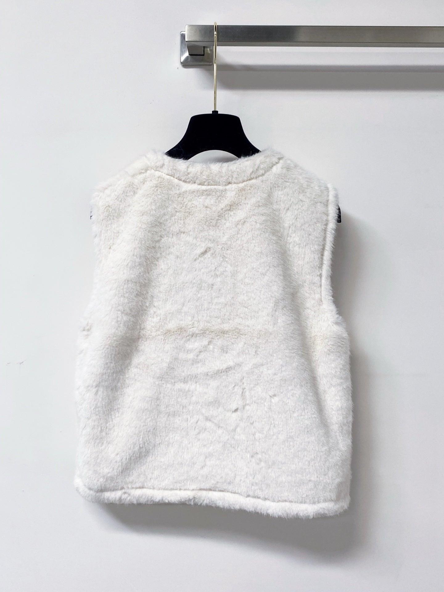 MIUMIU 26S FUR VEST 1484