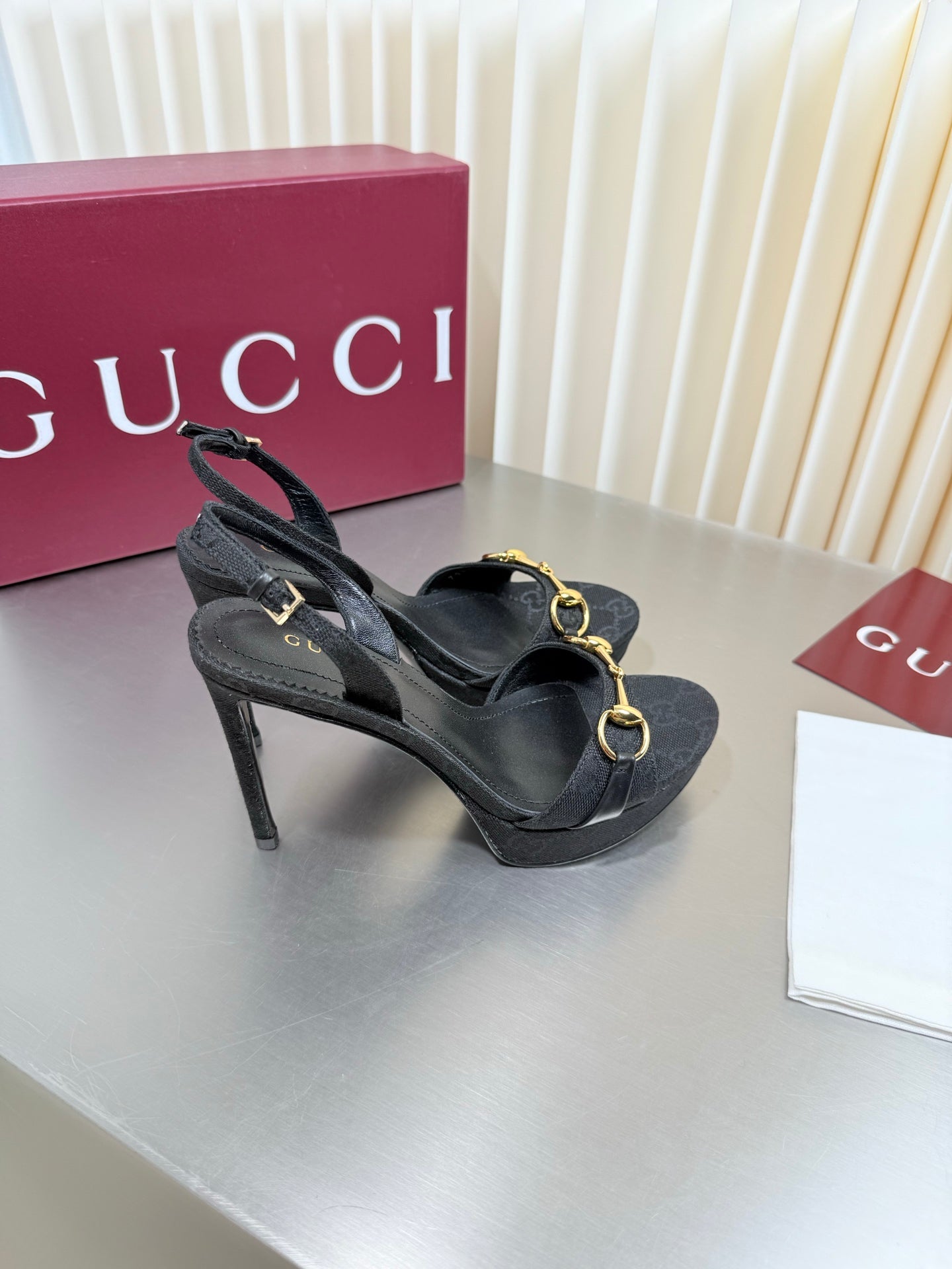 GUCCI 26S SLINGBACK PUMP 105 MM IN BLACK GG CANVAS