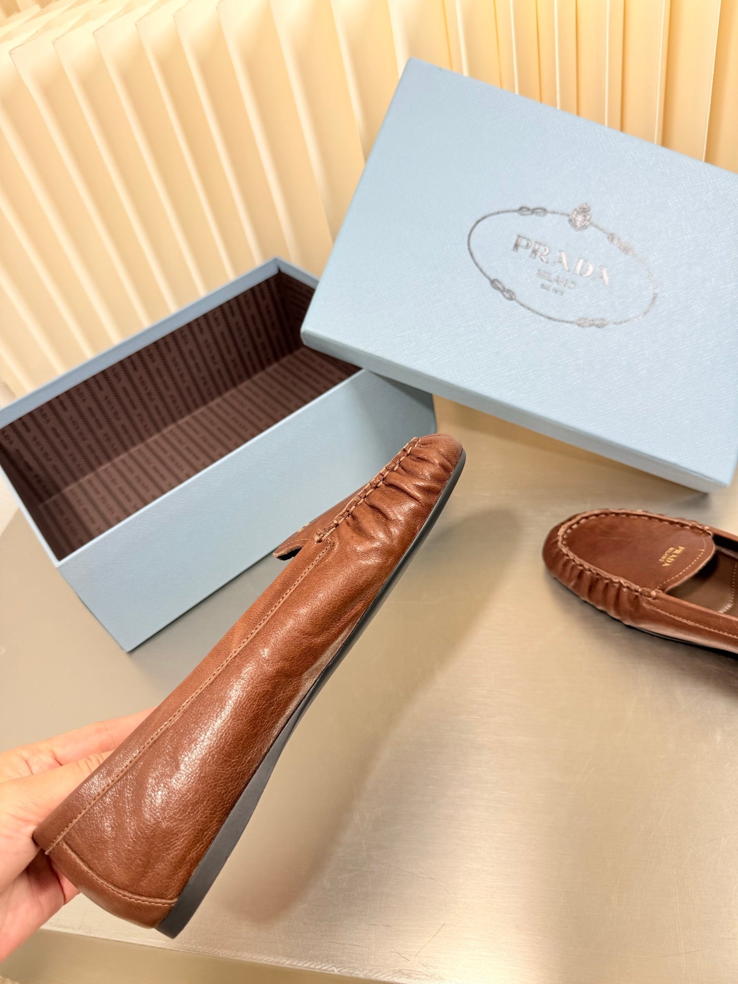 PRADA 26S CLASSIC LOAFERS IN CAMEL BROWN LAMBSKIN