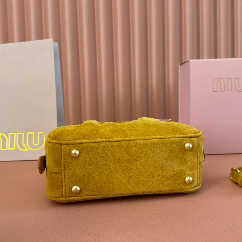 ARCADIE BAG 22 IN MUSTARD YELLOW SUEDE GOLD HARDWARE