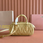ARCADIE MATELASSÉ BAG 22 BEIGE IN CALFSKIN