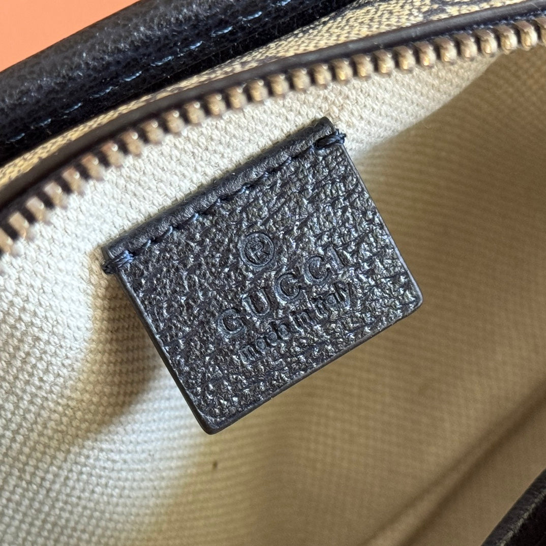 GUCCI MINI BAG 22 BLACK WITH INTERLOCKING G IN CANVAS