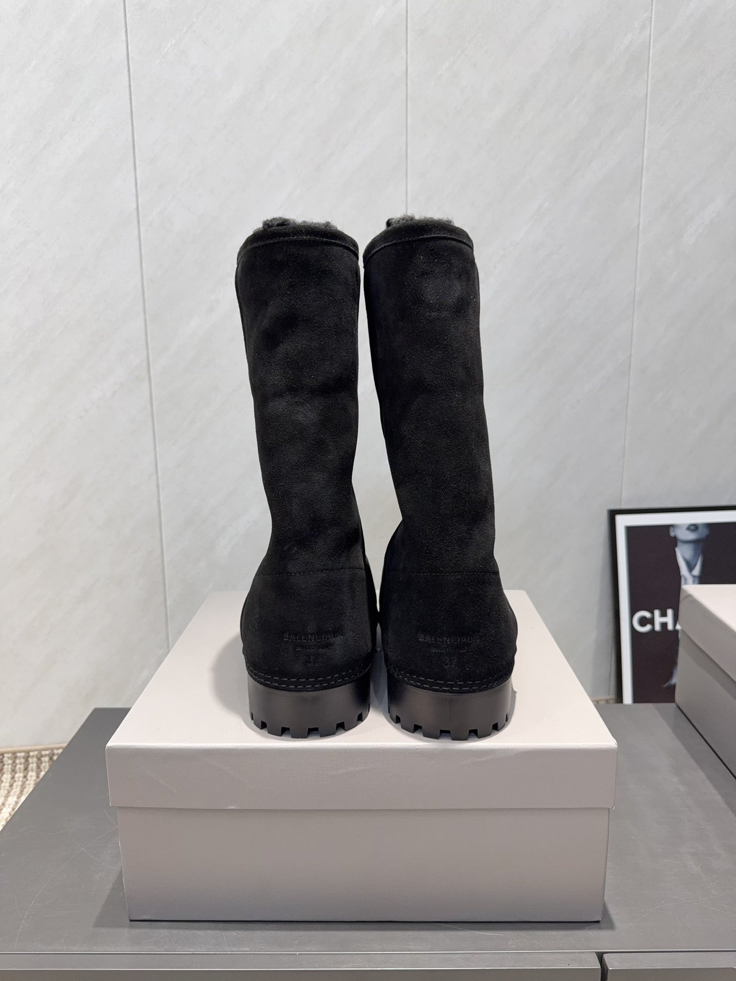 BALENCIAGA 25S BOOTS PLATFORM HEEL IN BLACK SUEDE STYLE 5