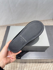 BALENCIAGA 25S AURALEE SLIP-ON 50 MM IN BLACK SUEDE STYLE 4