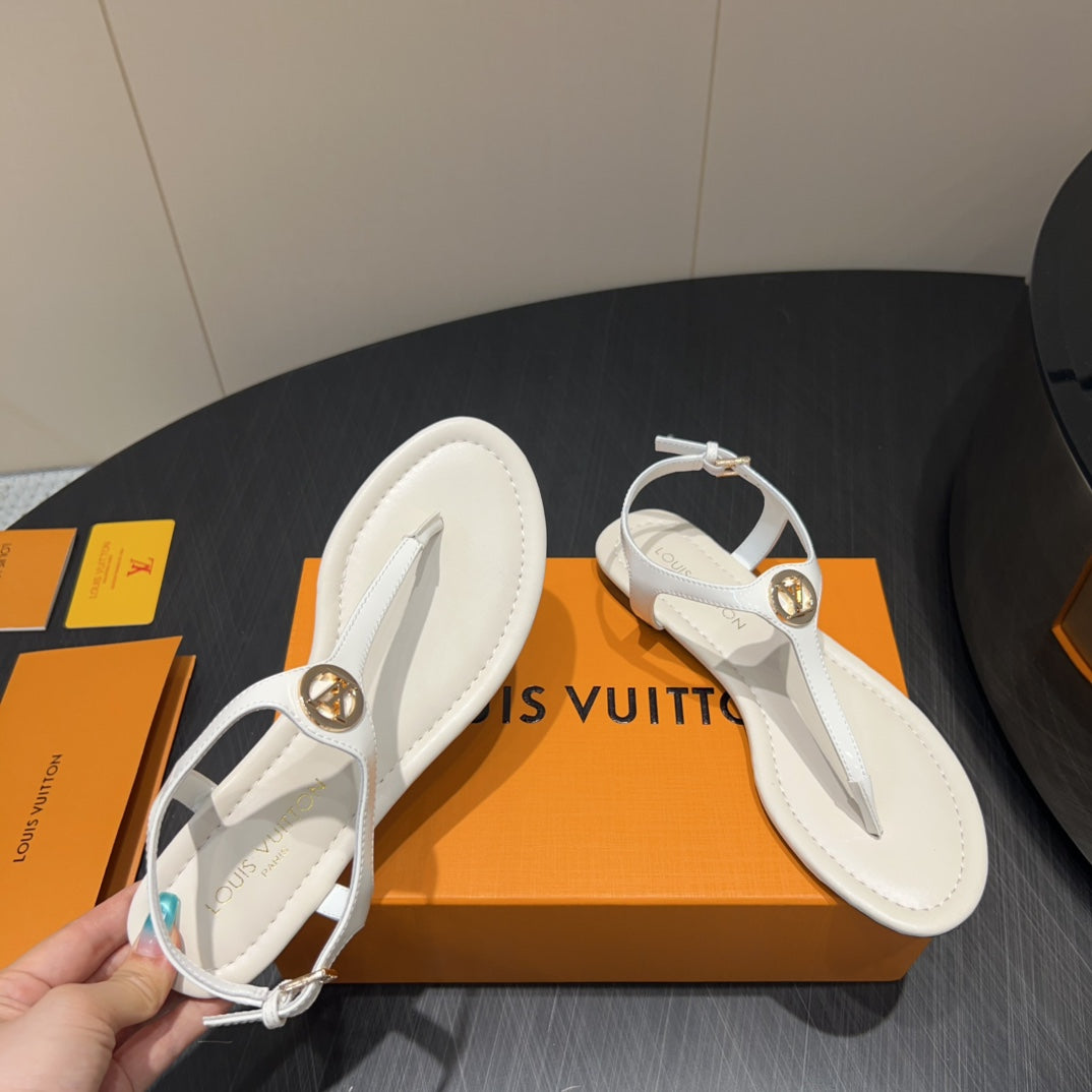 LV THONG SANDALS 25S IN WHITE CALFSKIN WITH GOLD HARDWARE