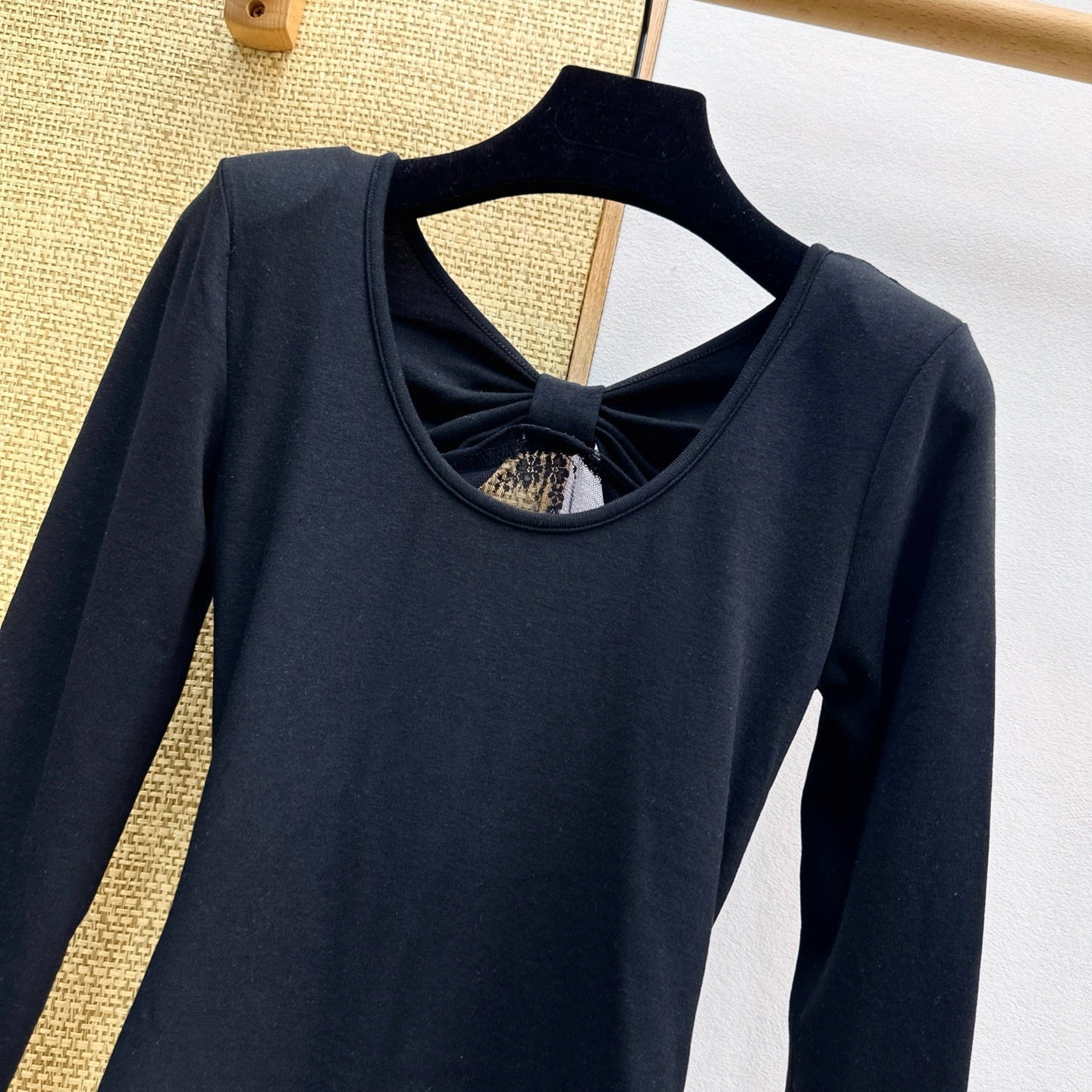 VALENTINO 26S LONG-SLEEVE LACE T-SHIRT STYLE 26