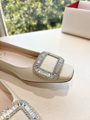 BELLE VIVIER BALLERINAS IN PARCHMENT BEIGE SMOOTH LAMBSKIN