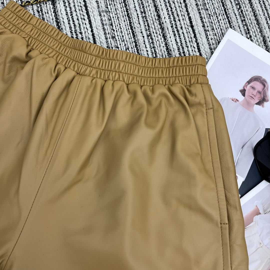 LOEWE SHORT STYLE 202