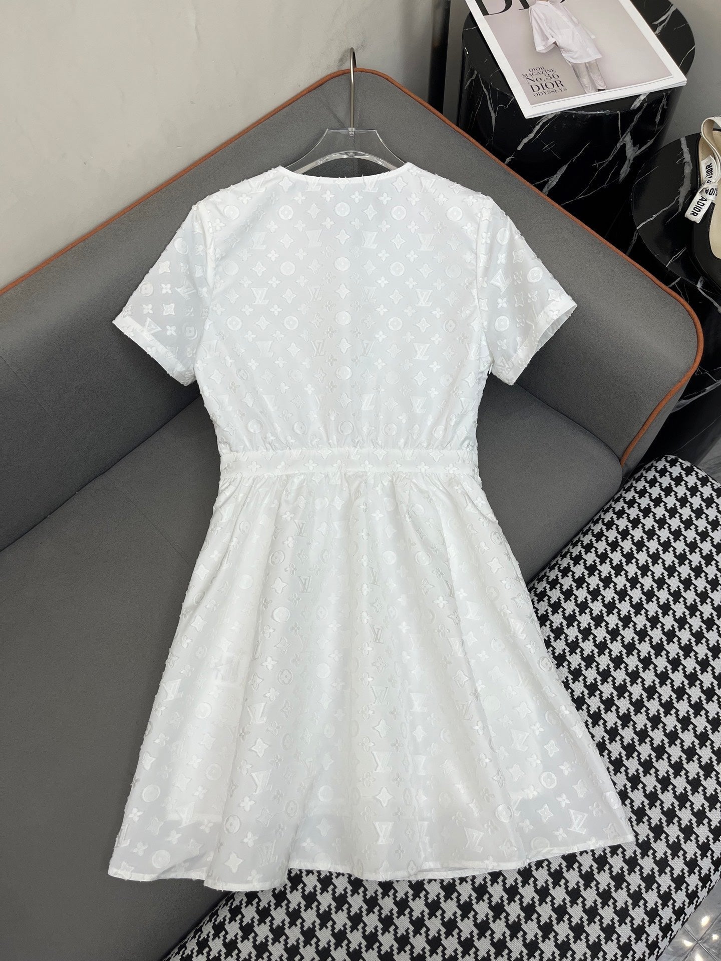 WHITE EMBOSSED LOGO DRESS