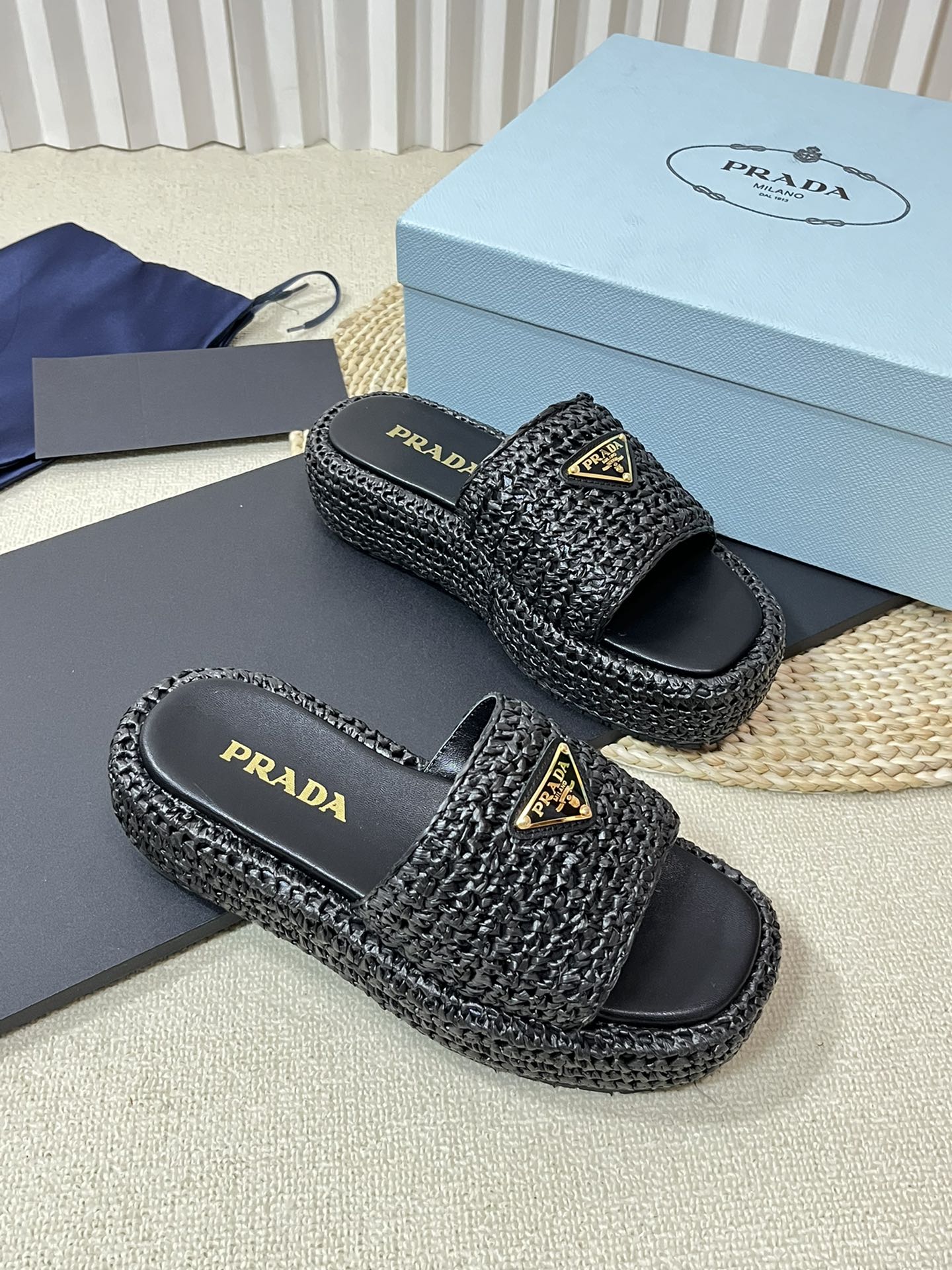 PRA CROCHET FLATFORM SLIDES BLACK RAFFIA