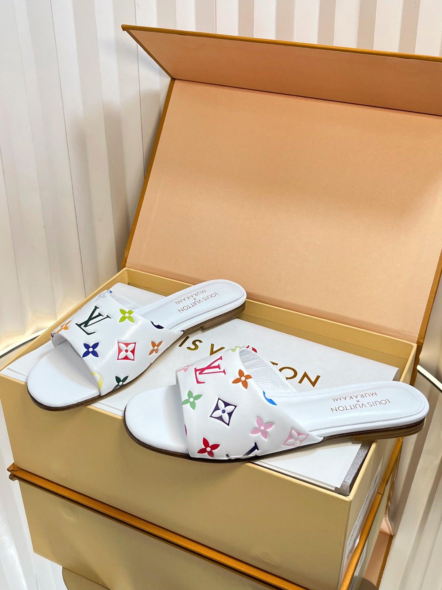 LV 26S FLAT MULES IN WHITE MULTICOLOR MONOGRAM CALFSKIN