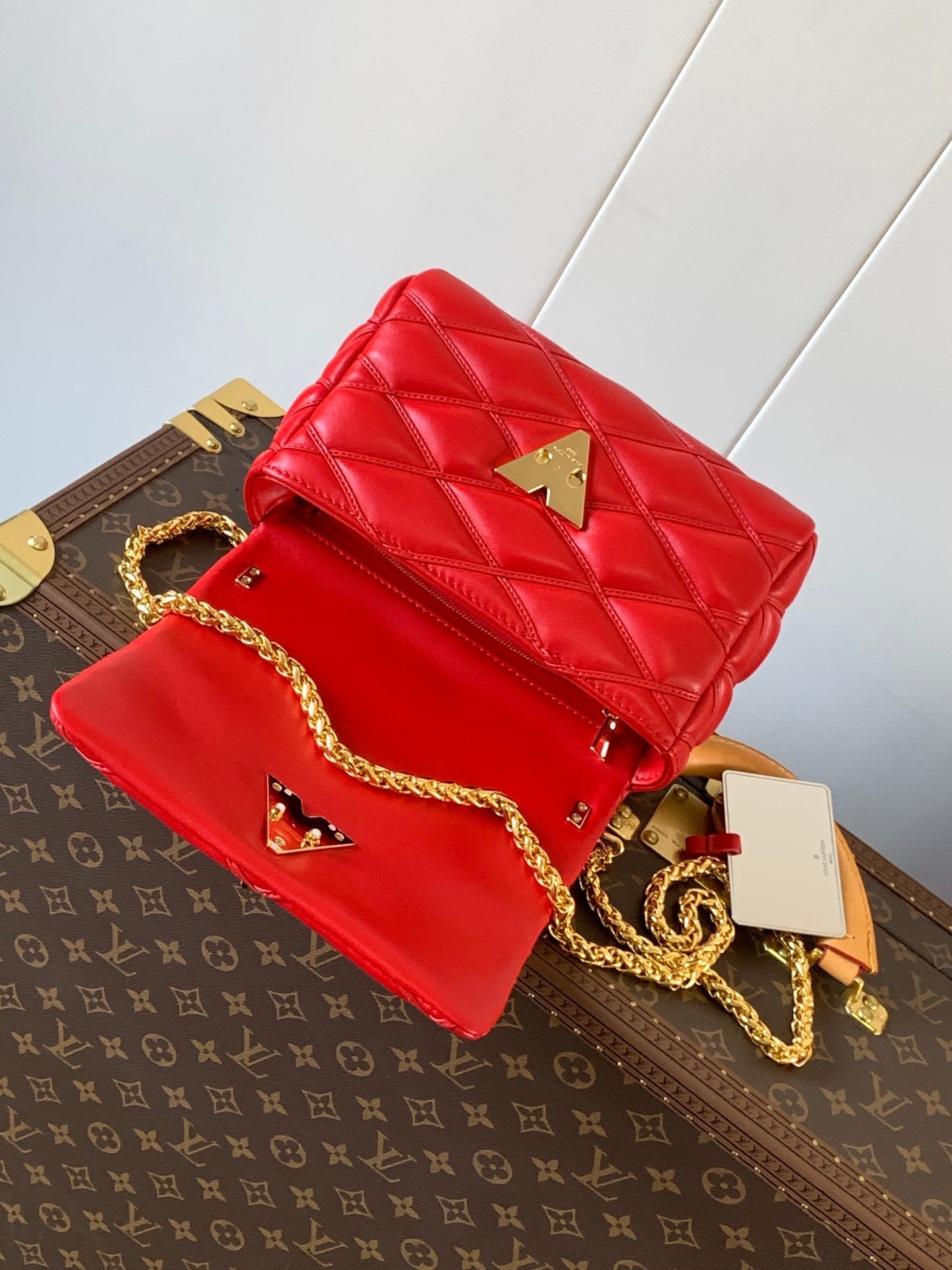 LV 25S GO-14 MM 23 IN CRIMSON RED QUILTED LAMBSKIN GOLD HARDWARE