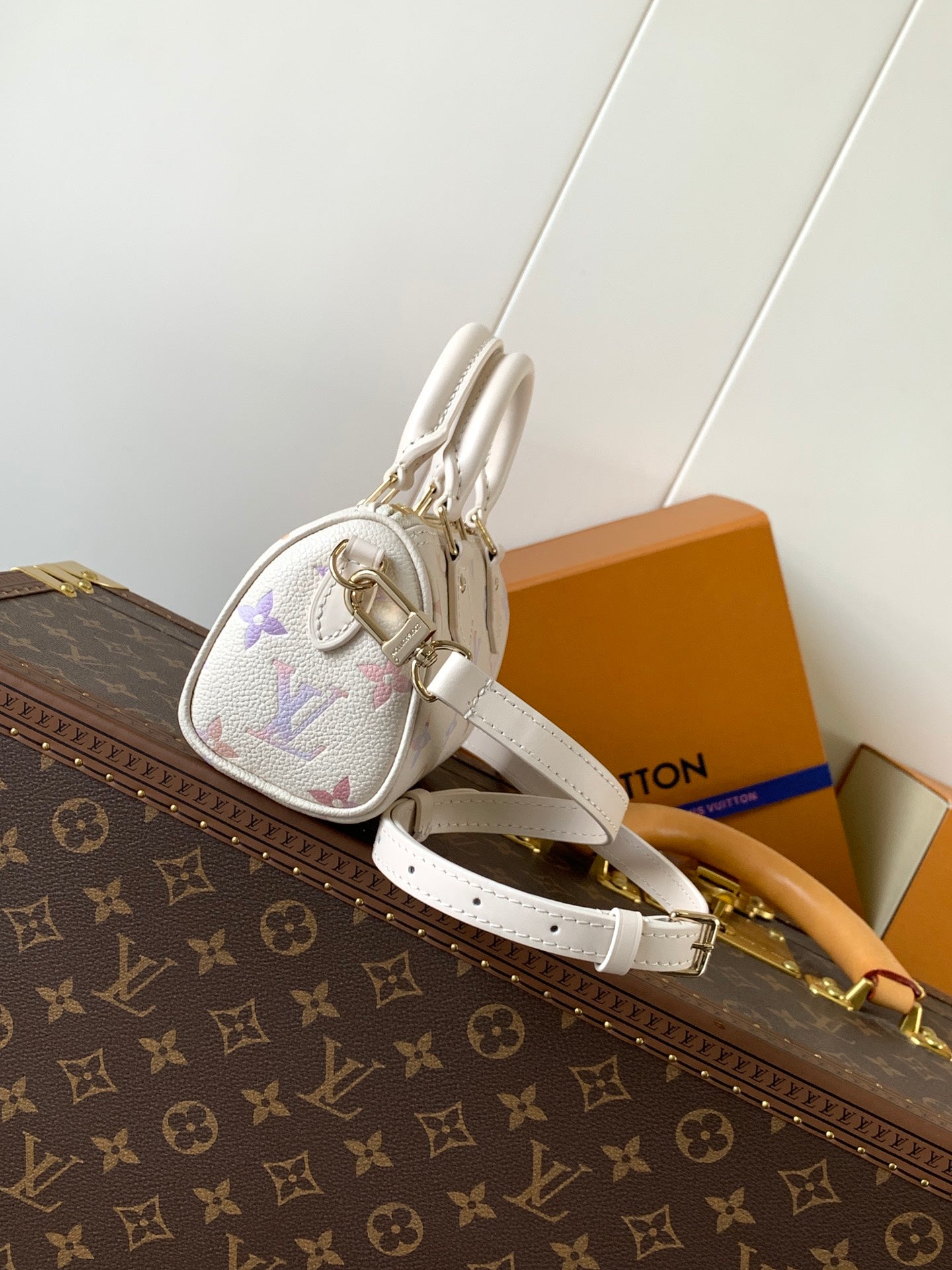 LV 25S NANO SPEEDY 16 IN BEIGE DREAM EMBOSSED TEXTURED CALFSKIN