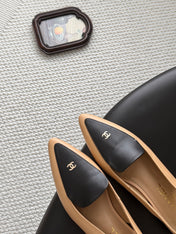 CHANEL 26S SLINGBACK FLAT IN BLACK AND BEIGE CALFSKIN