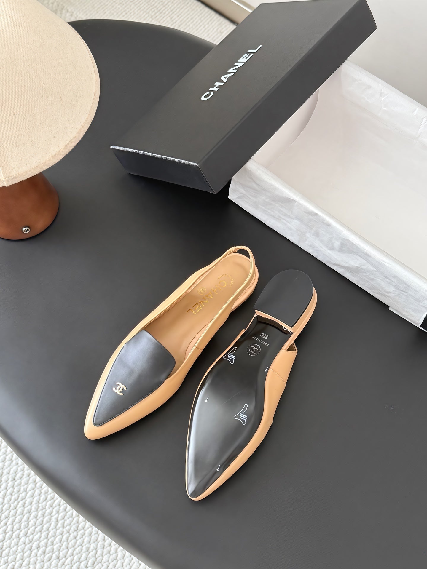 CHANEL 26S SLINGBACK FLAT IN BLACK AND BEIGE CALFSKIN