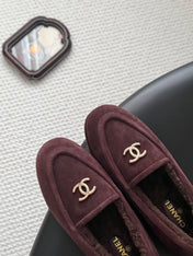 CHANEL 26S LOAFERS IN BURGUNDY SUEDE AND SHEARLING LINING