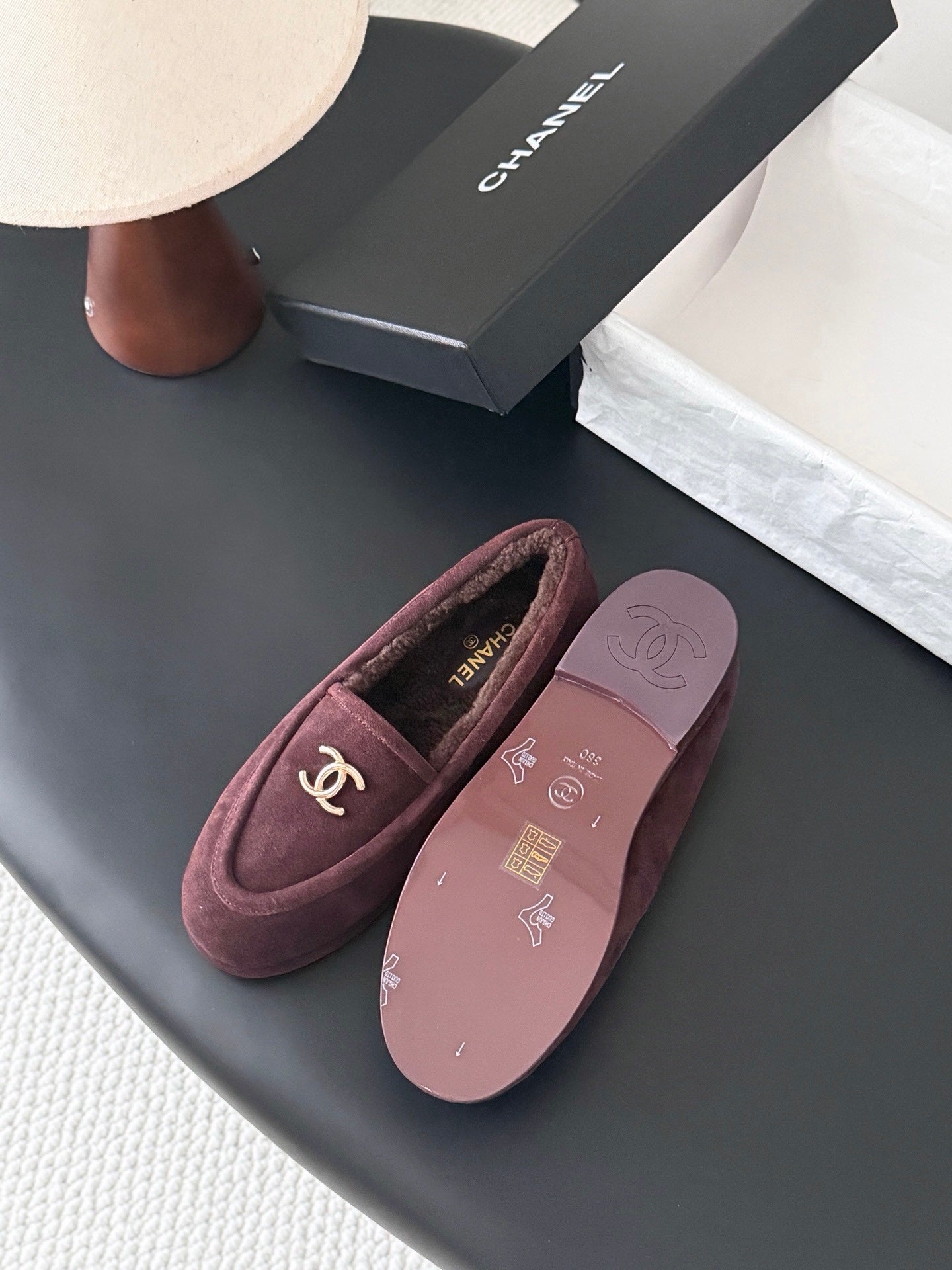 CHANEL 26S LOAFERS IN BURGUNDY SUEDE AND SHEARLING LINING