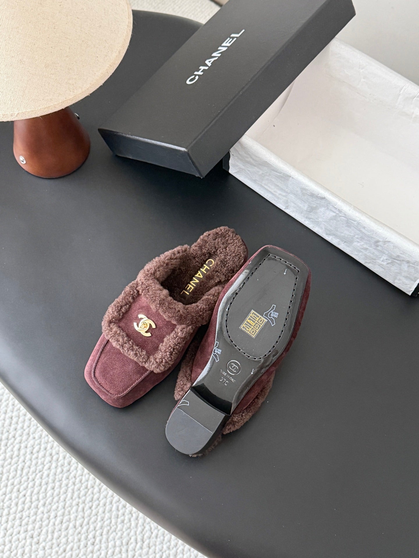 CHANEL 26S MULES IN BURGUNDY SHEARLING AND SUEDE