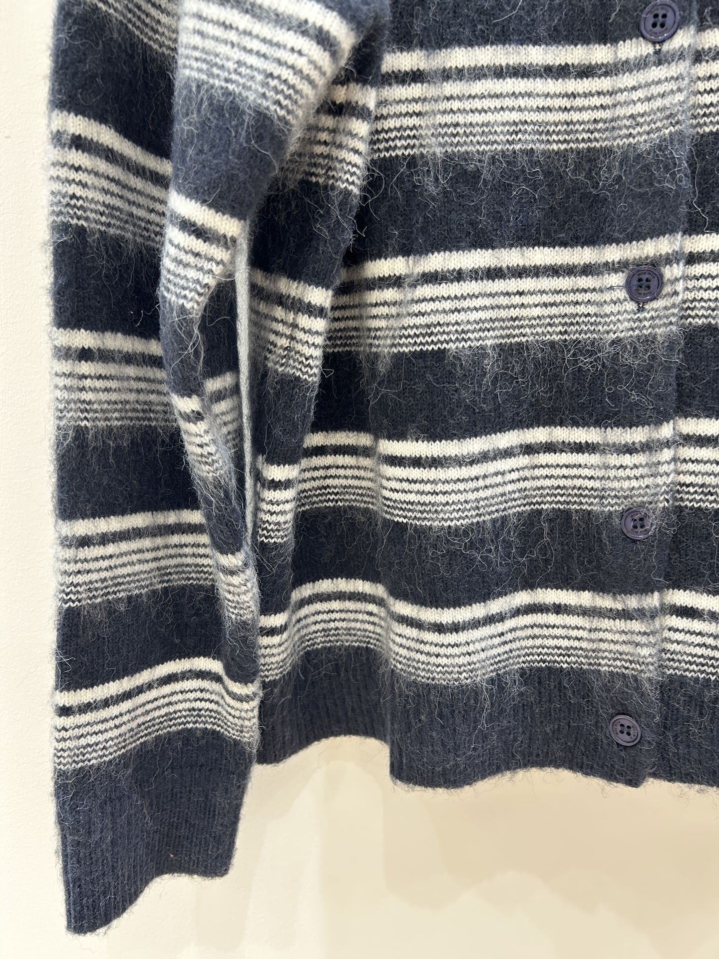 MIUMIU 26S ROUND-NECK KNIT CARDIGAN 1547