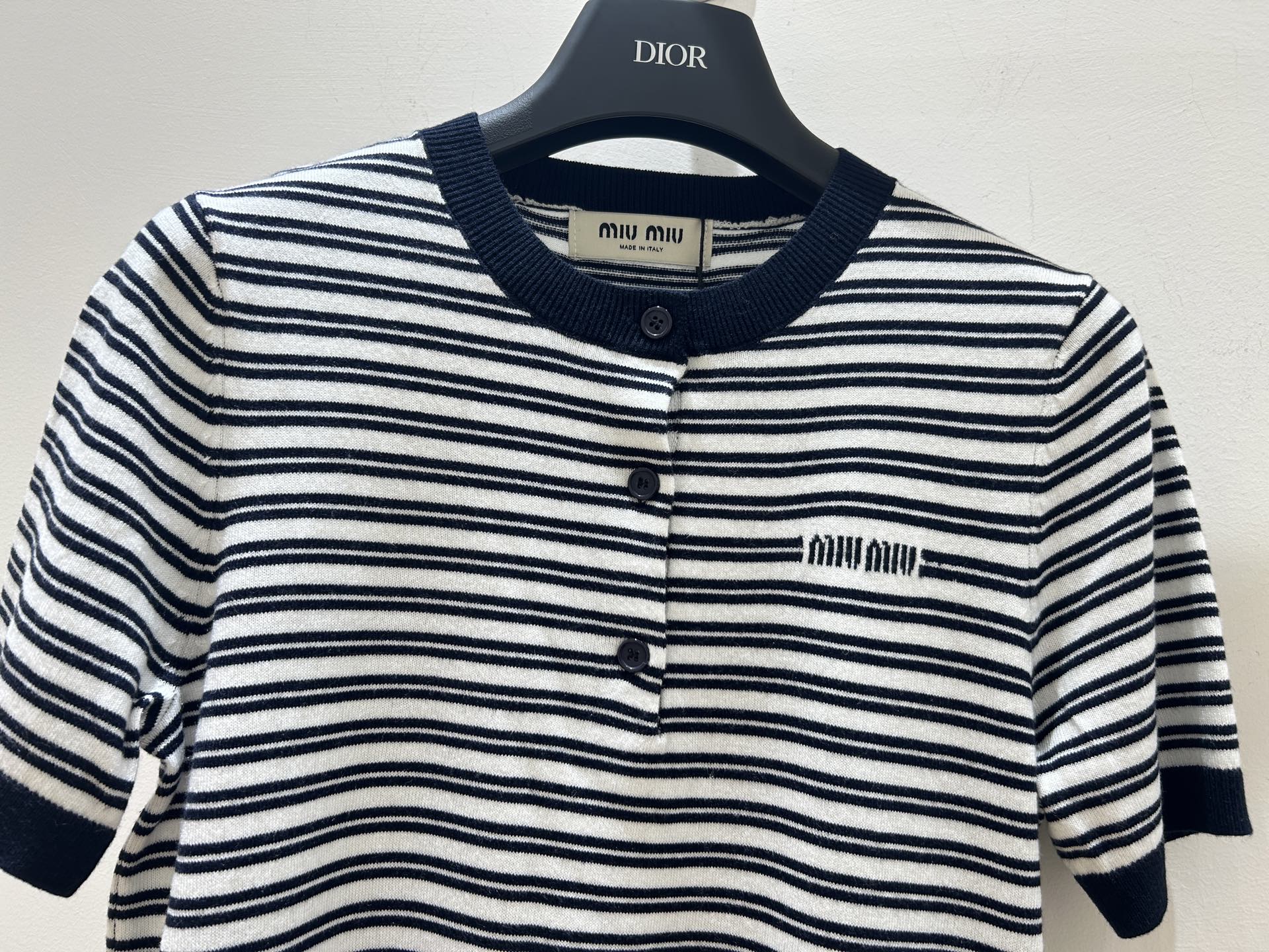 MIUMIU 26S HENLEY KNIT TOP 1537