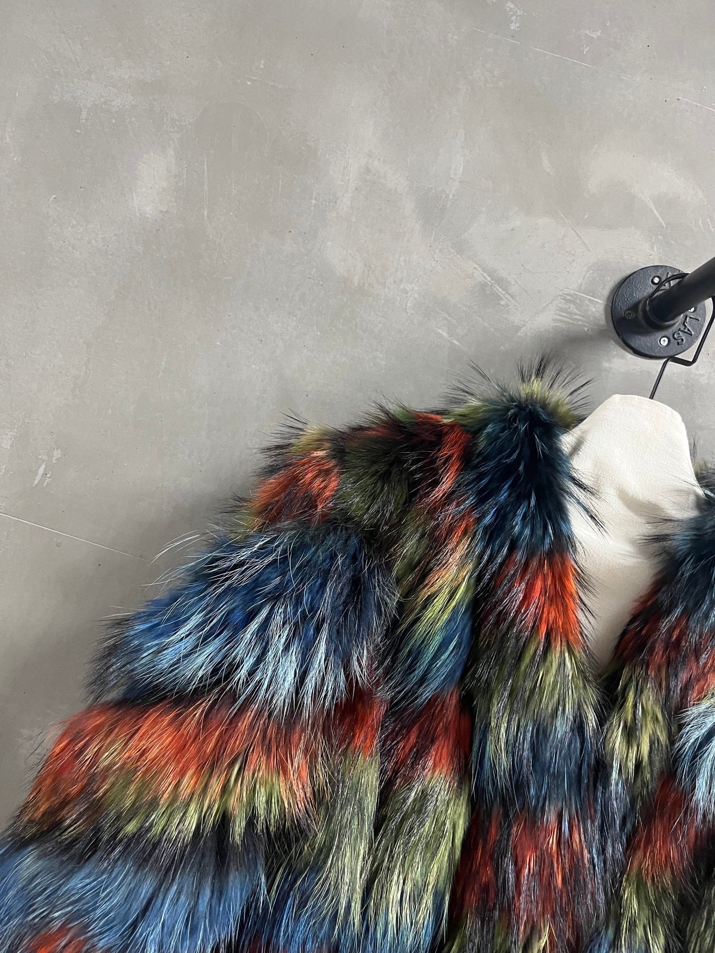PRADA 25S FUR COAT 483