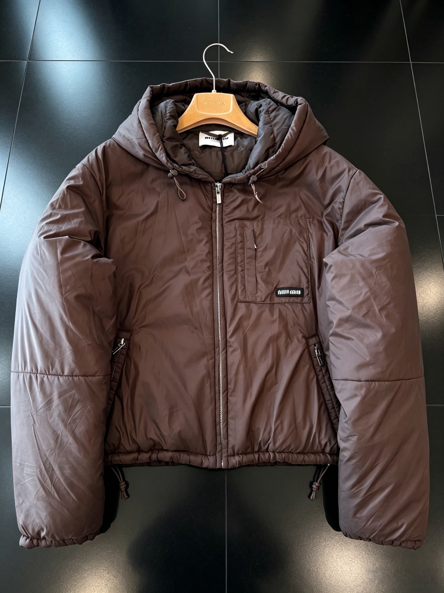 MIUMIU 26S HOODED PUFFER JACKET 1558