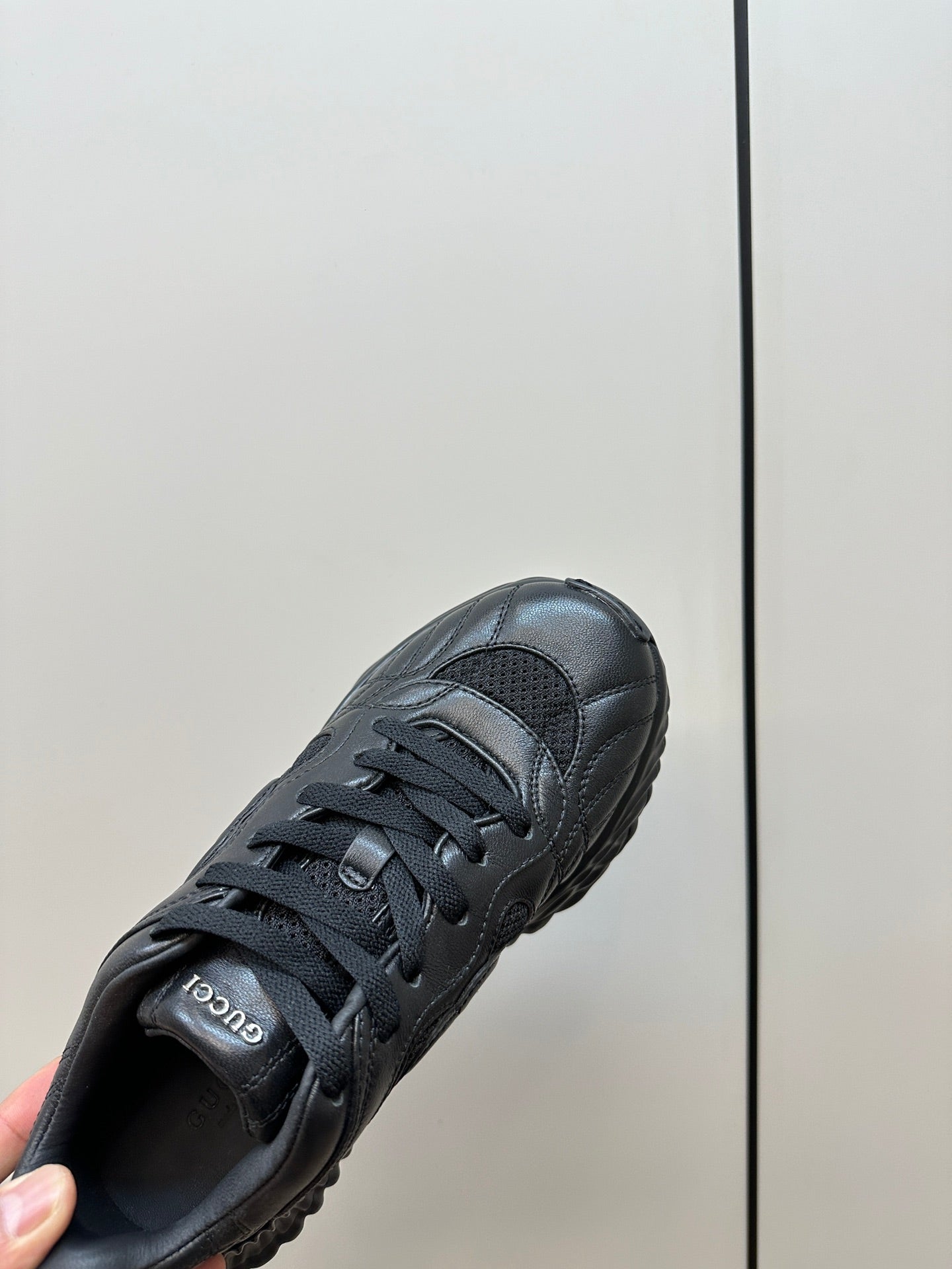 GG Ripple Leather Sneakers Black