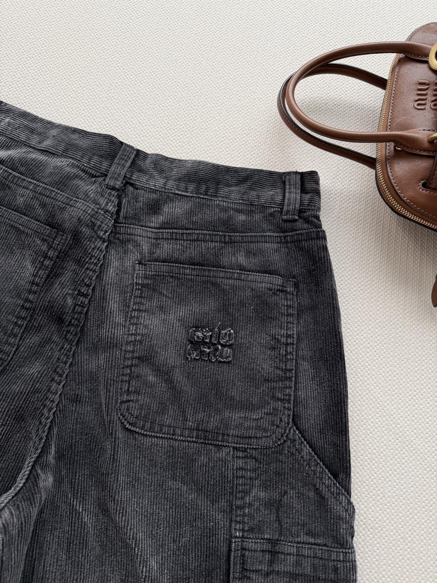 MIUMIU 26S CORDUROY CARGO PANTS 1499