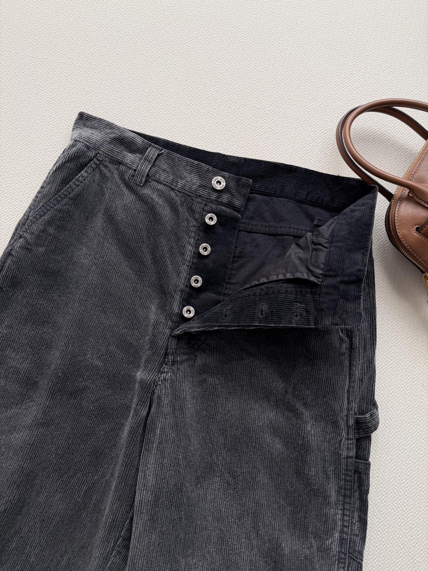 MIUMIU 26S CORDUROY CARGO PANTS 1499