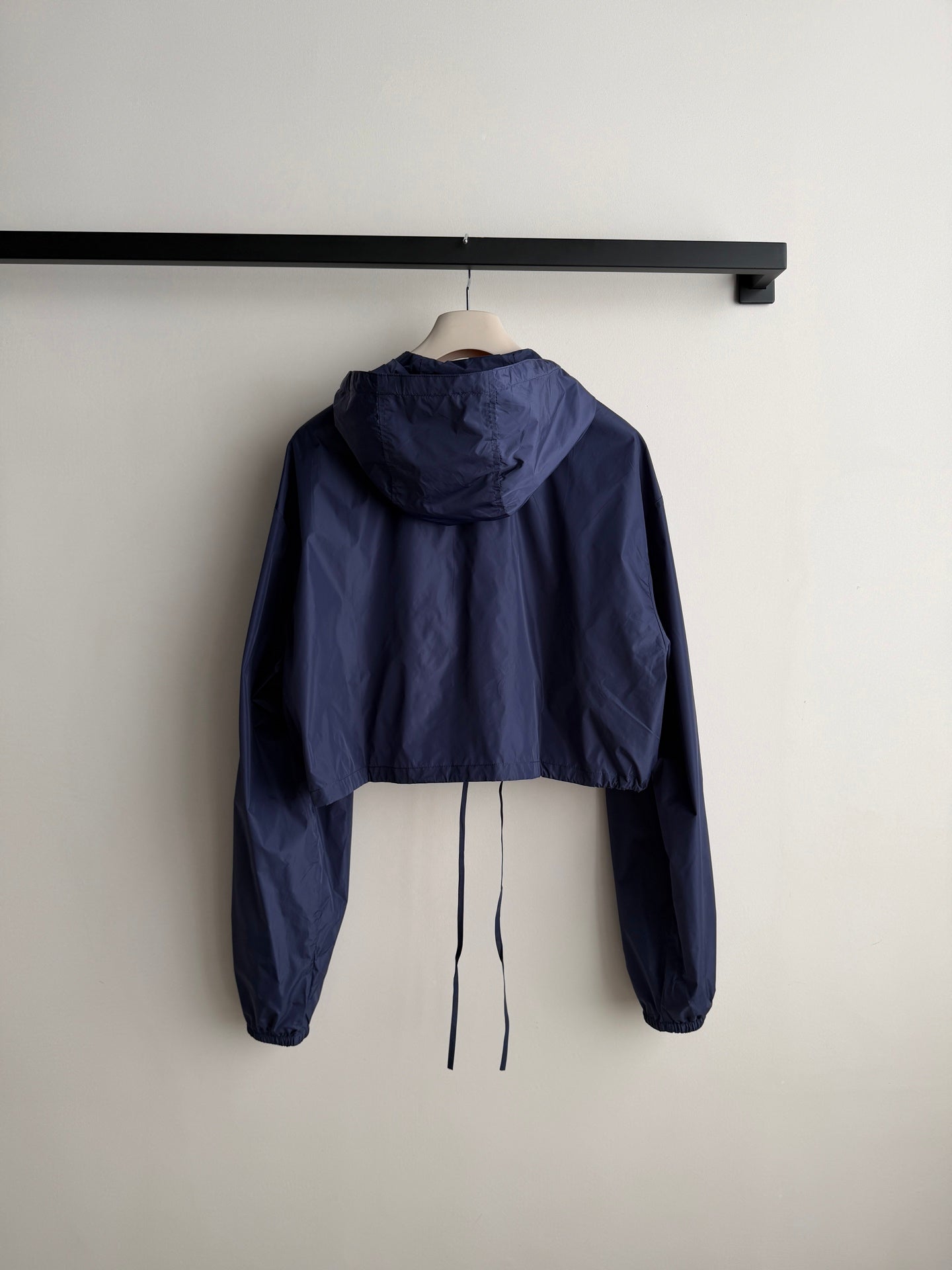MIUMIU 26S CROPPED WINDBREAKER 1517