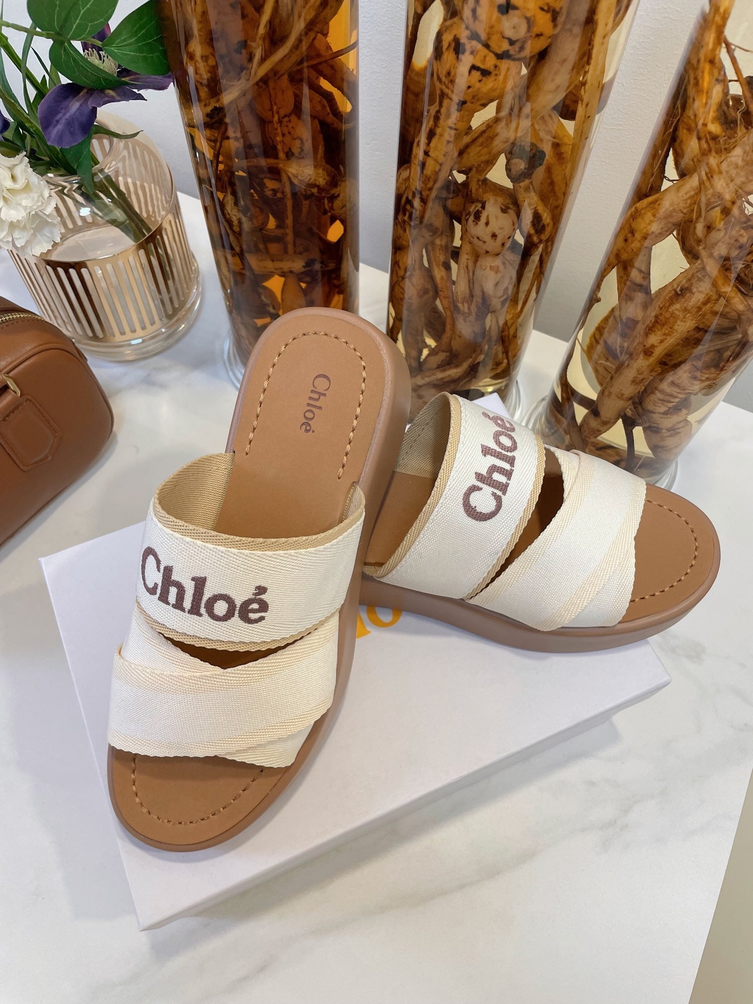 WOODY WEDGE SANDALS IN WHITE CANVAS WITH CIDER BROWN RUBBER SOLE
