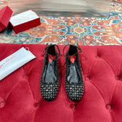 BALLERINAS IN BLACK FABRIC WITH CRYSTAL DETAILING