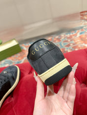 GUCCI 26S SCREENER SNEAKER IN BLACK LEATHER AND SUEDE
