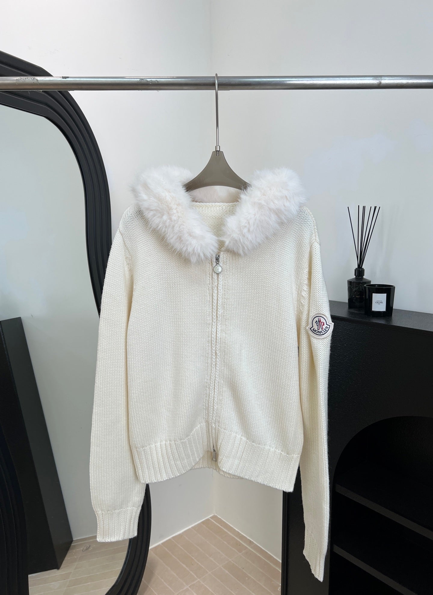 MONCLER CARDIGAN STYLE 316