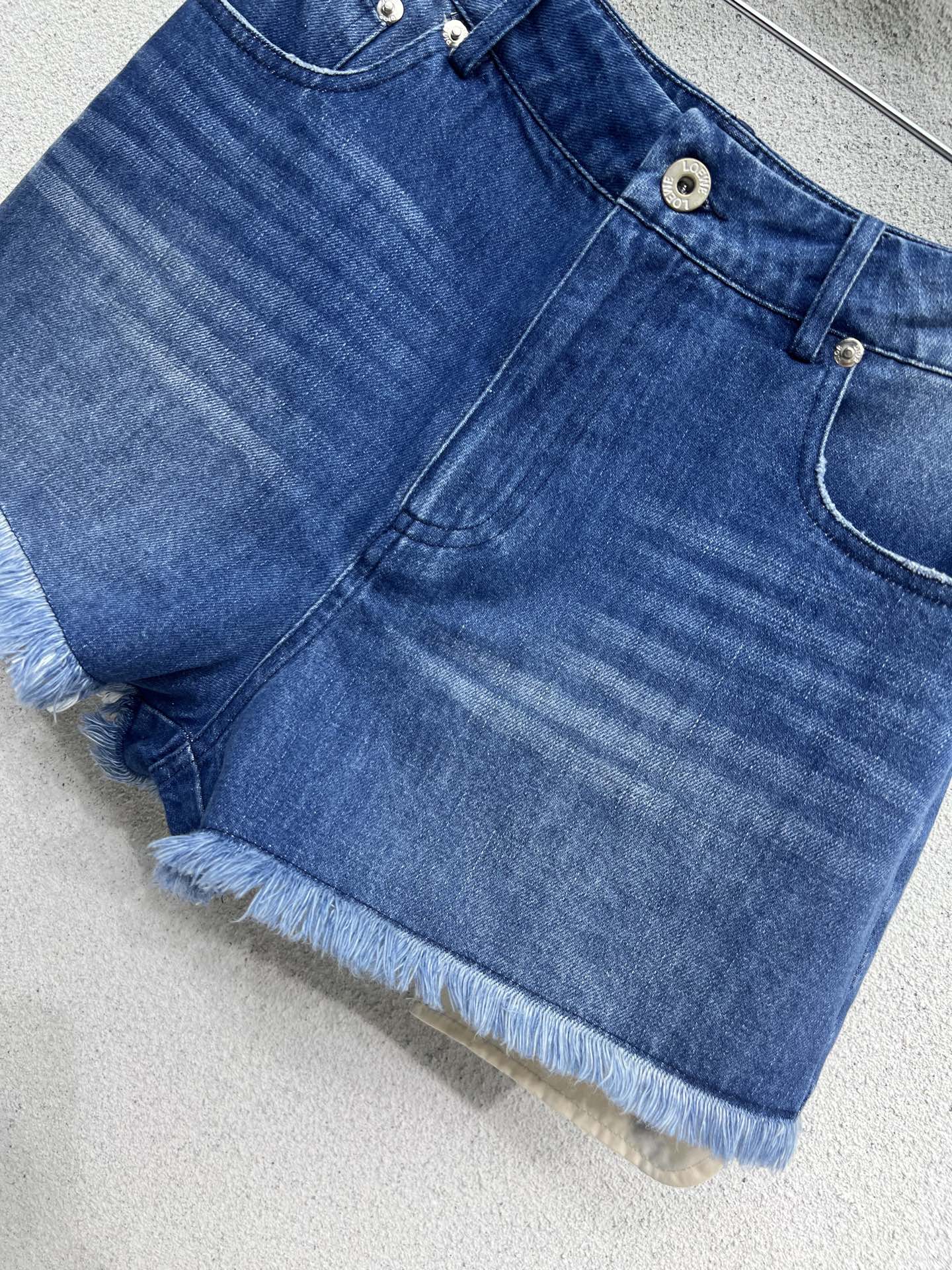 LOEWE DENIM SHORTS 269342