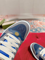 GUCCI 26S SCREENER SNEAKER IN GREY AND BLUE LEATHER