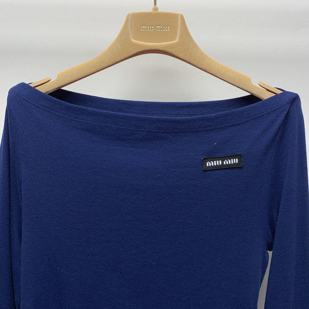MIUMIU OFF-SHOULDER LOGO T-SHIRT 268133