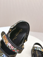 DIOR BACK-STRAP SANDALS 25S IN MOSS GREEN AND BLACK CALFSKIN EMBROIDERED WITH PETITES FLEURS
