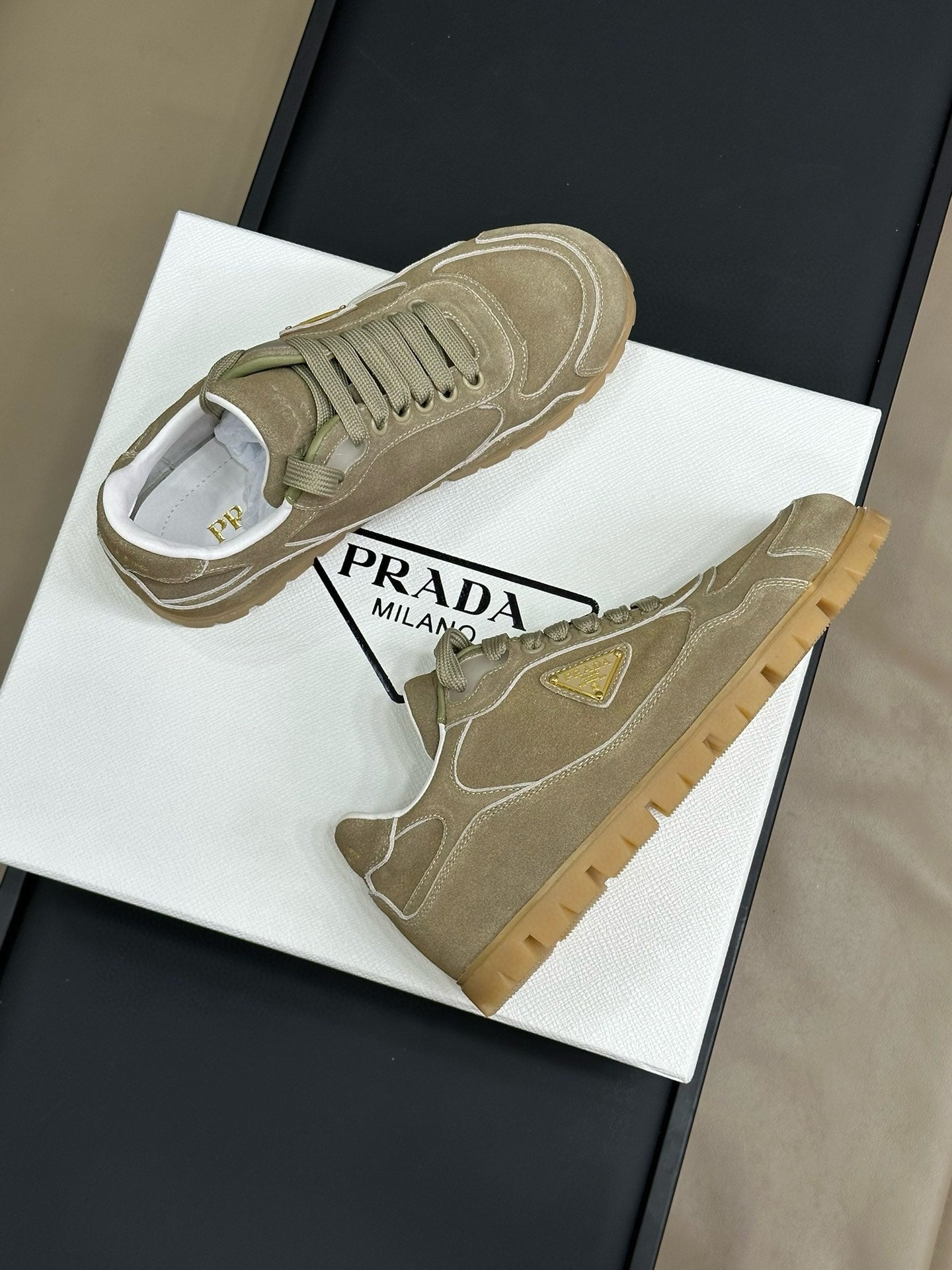 PRA TRAIL FADED SUEDE SNEAKERS LIGHT BROWN
