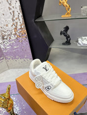 LV 26S LOW TOP SNEAKERS IN WHITE CALFSKIN