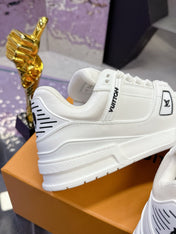 LV 26S LOW TOP SNEAKERS IN WHITE CALFSKIN