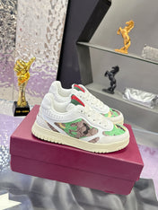 GUCCI 26S SNEAKER IN WHITE AND GREEN CALFSKIN