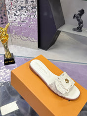 LV 26S FLAT SLIDE SANDALS IN WHITE EMBOSSED CALFSKIN GOLD HARDWARE