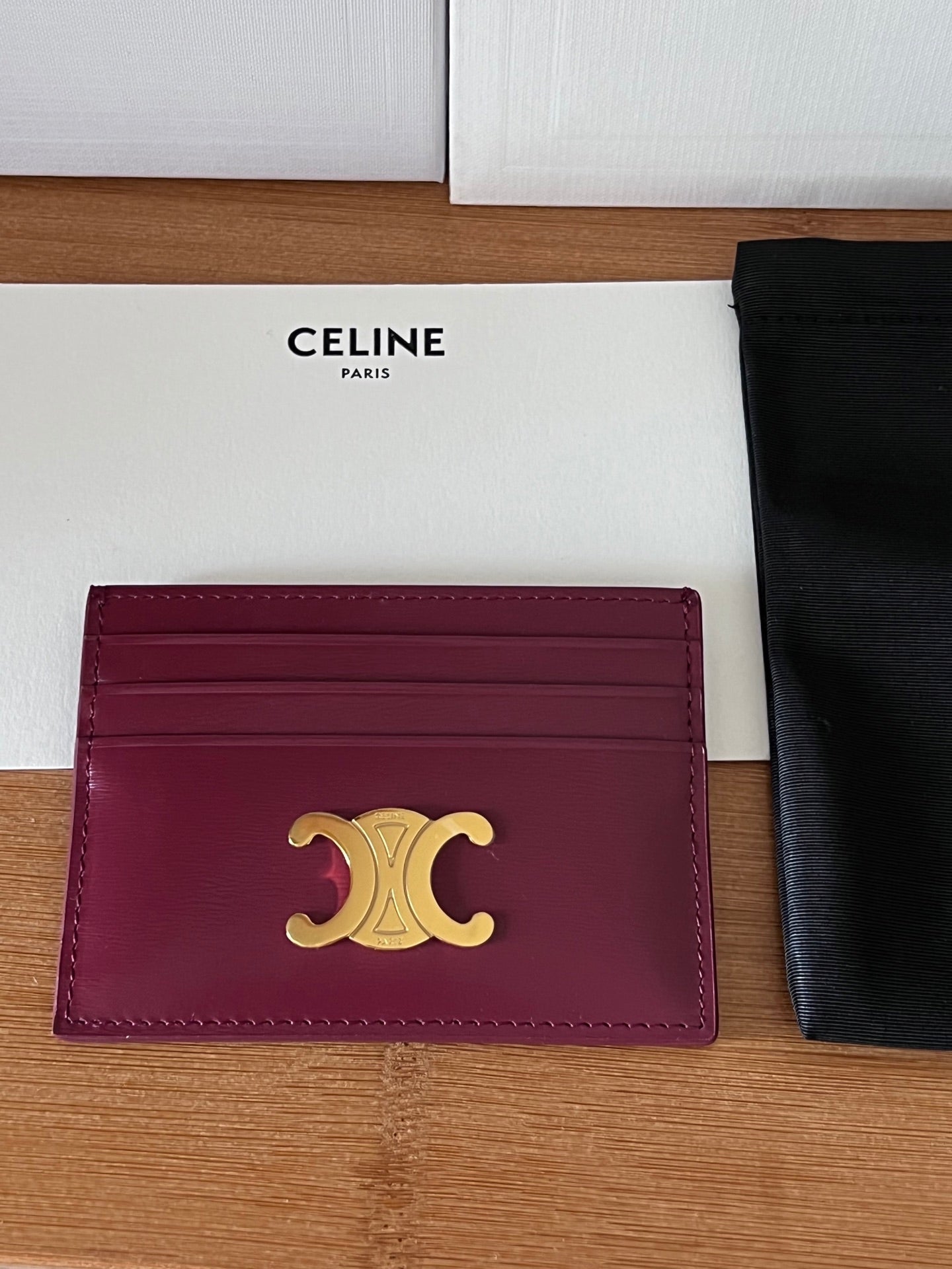 CELINE 25S CARD HOLDER WITH TRIOMPHE LOGO 11 IN OXBLOOD CALFSKIN