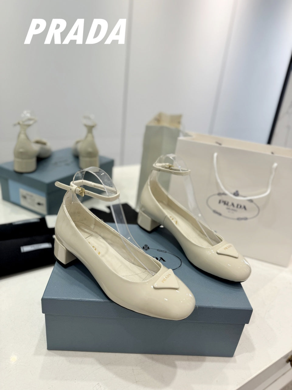 PRA NAPPA MARY JANE PUMPS CREAMY WHITE LAMBSKIN
